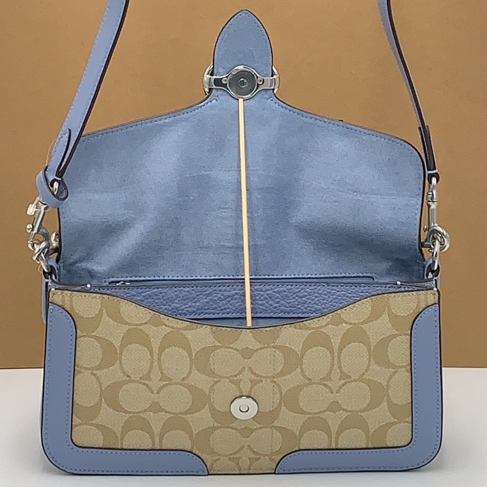 COACH New Authentic Coach C4067 Signature Canvas Georgie Shoulder Bag Crossbody - Picture 7 of 16